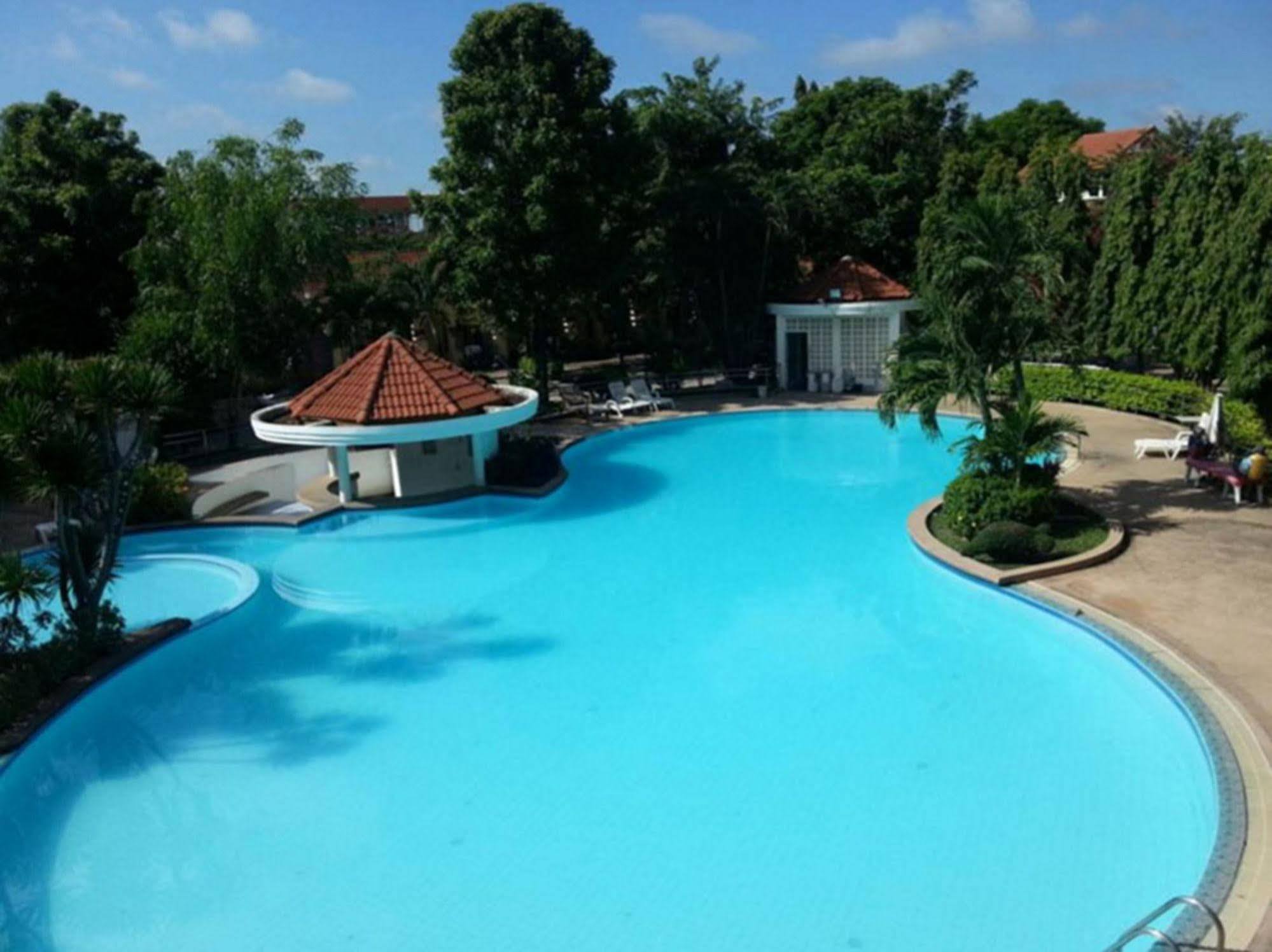 Dad D Resort By Lopburi Inn Resort Luaran gambar